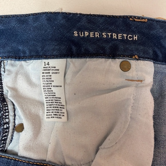 American Eagle shorts - Picture 3 of 4